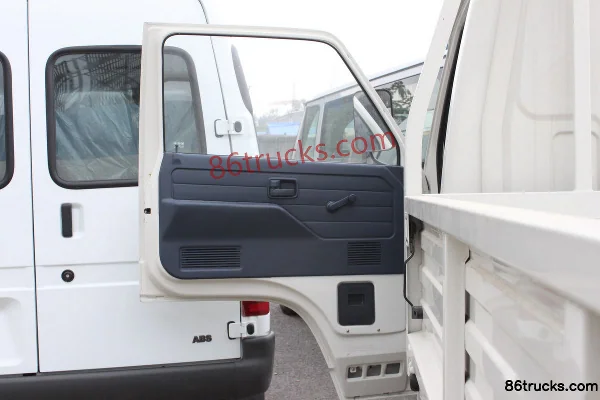 JMC Classic Shunda 116 ch 4X2(6 roues) camion léger plateau à ridelles cabine double 3,4 m (3) | 86Trucks