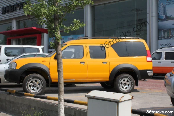 2011 Zhengzhou Nissan NISSAN Advanced 2.4L Gasoline 4WD Double Cab Pickup Truck Exterior (2) | 86Trucks