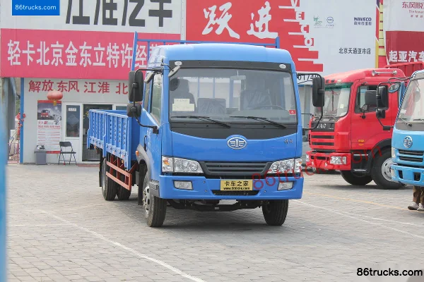 FAW Jiefang Qingdao Saiqilin 160 hp 4X2(6 wheels) 6.2m Stake Cargo Truck Exterior (2) | 86Trucks