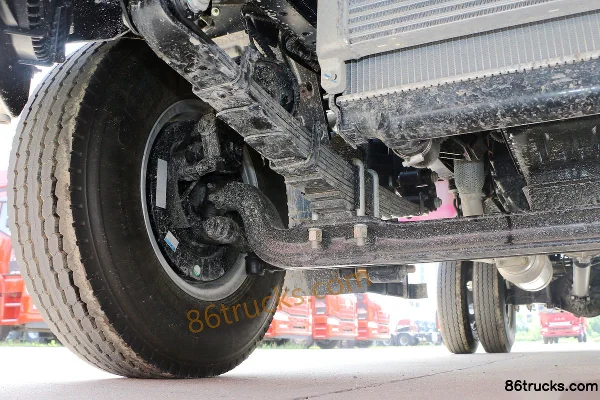 JAC Junling V6 152 hp 4X2(6 wheels) 4.18m single-row van light truck Chassis (2) | 86Trucks