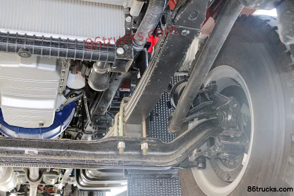 JAC Junling V9L 180hp 4X2(6 wheels) 6.78m cage cargo truck Chassis (3) | 86Trucks
