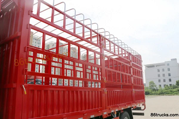 JAC Junling V9L 180hp 4X2(6 wheels) 6.78m cage cargo truck Body (1) | 86Trucks