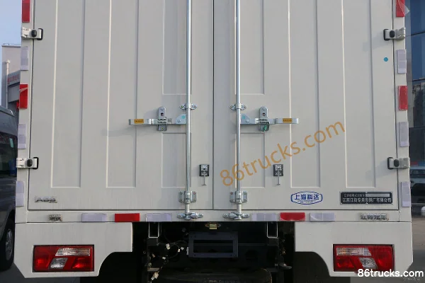 JMC Kairui 800 154hp 4X2(6 wheels) 4.08m Single Row Van Cargo Truck Body (1) | 86Trucks