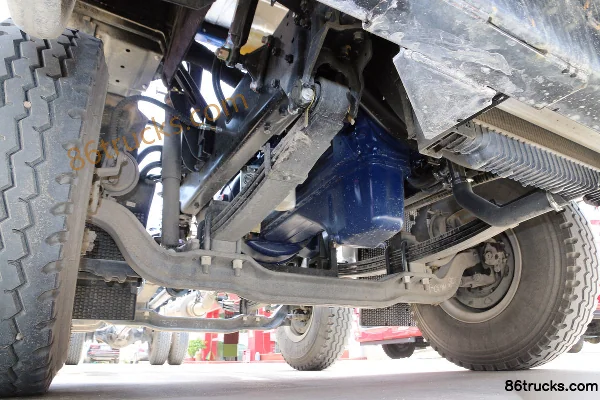 JAC Gallop A5X Heavy Truck 270 hp 6X2(8 wheels) 8.5m Flatbed Cargo Truck Chassis (Ratio 3.727) (1) | 86Trucks