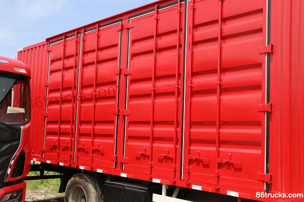 JAC Gallop K3L Medium Truck 185 hp 4X2(6 wheels) 7.8m Van Cargo Truck Body (3) | 86Trucks