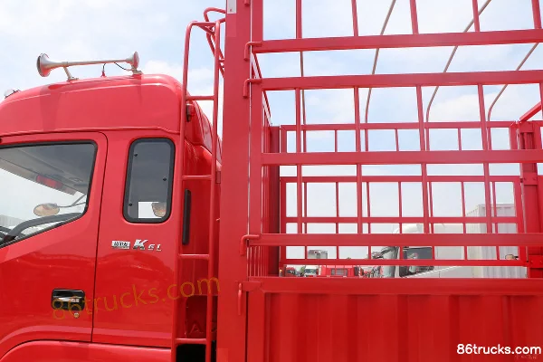 JAC Gallop K6 medium truck 190hp 4X2(6 wheels) 6.77m semi-row stake truck Body (2) | 86Trucks