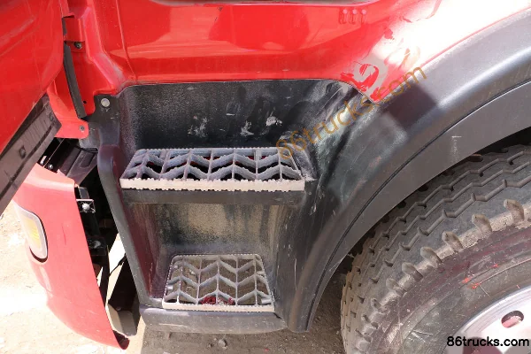 JAC Gallop K3X Heavy Truck Standard Load 260 hp 6X2(8 wheels) 9.5m Grille Cargo Truck Cab (2) | 86Trucks