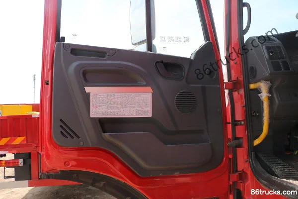 JAC Gallop K3X Heavy Truck Standard Load 260 hp 6X2(8 wheels) 9.5m Grille Cargo Truck Cab (1) | 86Trucks