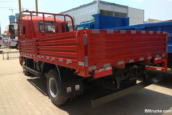 Feidi V6 série 170 ch 4X2(6 roues) 4,17 m camion léger à plateau à cabine simple Extérieur (3) | 86Trucks