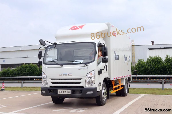 JMC Kairui Heavy-Duty King Kong 163 hp 4X2(6 wheels) 3.68m semi-row stake truck light truck Exterior (3) | 86Trucks