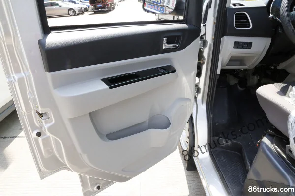 Karry Youyou 2016 2nd Gen Comfort 80 hp 1.2L Minivan Cab (2) | 86Trucks
