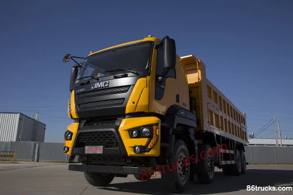 Sinotruk Weilong Heavy Truck 390 hp 8X4(12 wheels) 7.8m Dump Truck Exterior (3) | 86Trucks