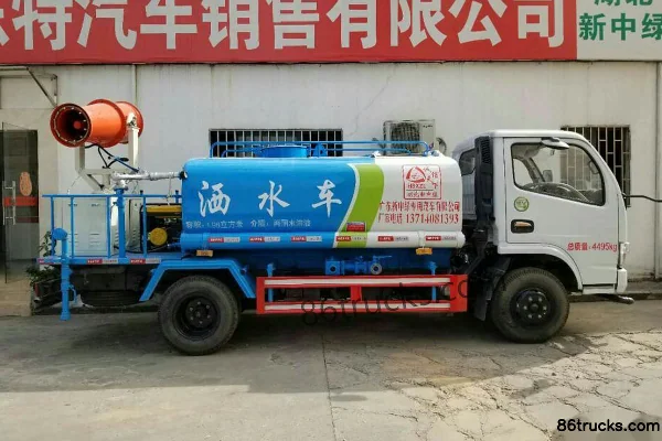 Dongfeng Furika F4 87hp 4X2(6 wheels) Green Spraying Truck (Zhongjie Brand) Exterior (3) | 86Trucks