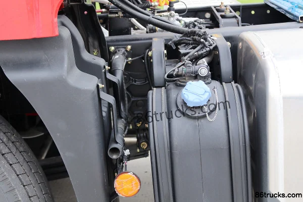 Hualing Hanma H9 Heavy Truck 420hp 6X4(10 wheels) Tractor Truck Chassis (3) | 86Trucks
