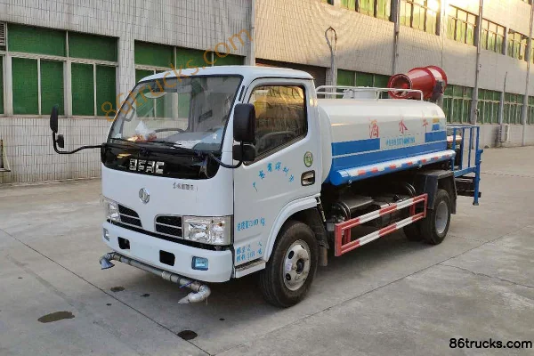 Dongfeng Furika F4 87 ch 4X2(6 roues) camion citerne d'arrosage (marque Hongyu) Extérieur (2) | 86Trucks
