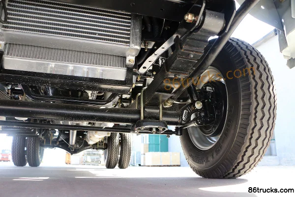 Kama K3 Jinyunka 127hp 2.58m Double Row Flatbed Light Truck 4X2(6 wheels) Chassis (3) | 86Trucks