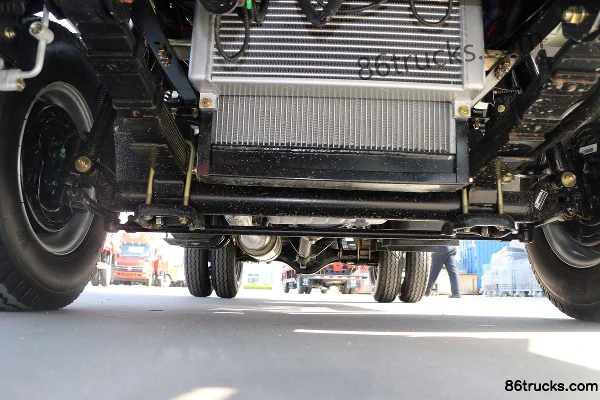 Kama Jinyunka 82 hp 4X2(6 wheels) 3.48m single-row flatbed light truck Chassis (1) | 86Trucks