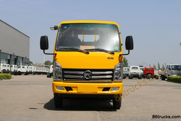 Kama K6 Fulai Card 102hp 4X2(6 wheels) 3.2m Double Row Flatbed Light Truck Exterior (2) | 86Trucks