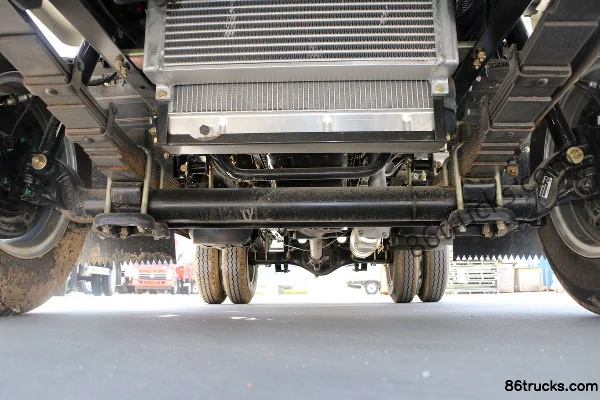 Kama K6 Fulai 102hp 4X2(6 wheels) 3.6m Single Row Flatbed Light Truck Chassis (1) | 86Trucks