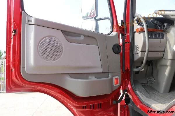 Dayun New N8E Heavy Truck Juying 2.0 430 hp 6X4(10 wheels) Tractor Truck Cab (1) | 86Trucks