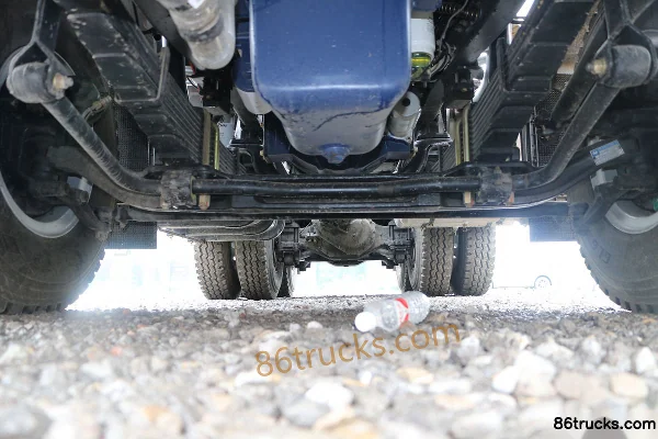 Dayun N8H Heavy Truck Standard Load 430hp 6X4(10 wheels) Tractor Truck (4.11) Chassis (2) | 86Trucks