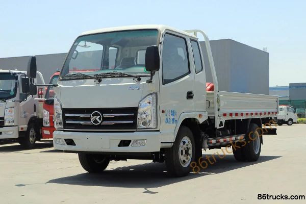 Kama K6 Fulai Card 110hp 4X2(6 wheels) 3.69m One-and-a-Half Row Flatbed Light Truck Exterior (3) | 86Trucks