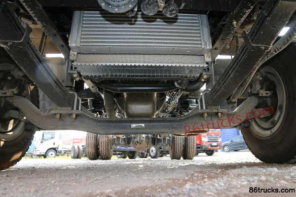 Foton ES3 160hp 4x2(6 wheels) 4.18m Single Row Flatbed Light Truck Chassis (2) | 86Trucks