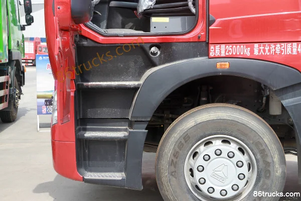 Sinotruk HOWO T7H poids lourd 540 ch 6X4(10 roues) tracteur routier (rapport 3,7) Cabine (1) | 86Trucks