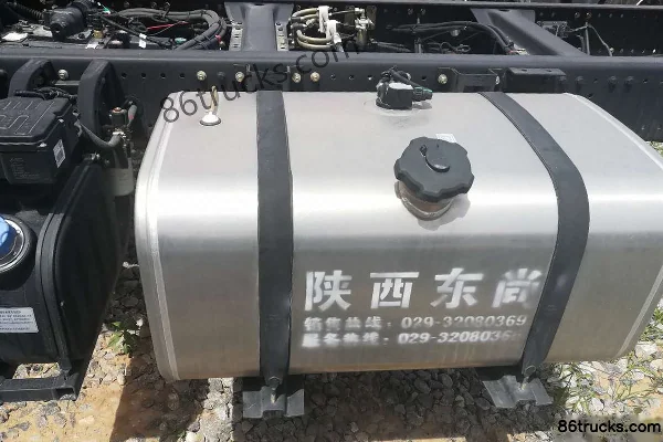 Dongfeng Commercial Vehicle Tianjin Medium Truck 210 hp 4X2(6 wheels) 6.65m Cab-over Chassis with Side Panels Cargo Truck (3) | 86Trucks