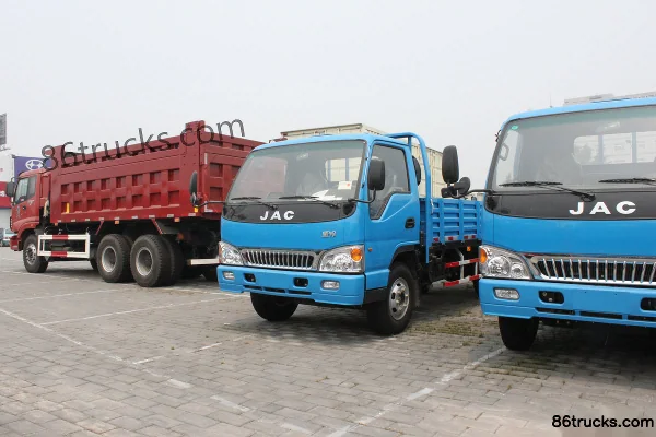 JAC Weiling 109hp 4X2(6 wheels) 5.2m single-row panel cargo truck Exterior (3) | 86Trucks