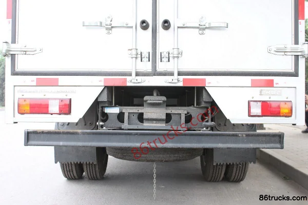 Zhengzhou Nissan Kapsuta 140 ch 4X2(6 roues) camion fourgon léger 3,1 m double cabine (empattement long) Carrosserie (3) | 86Trucks
