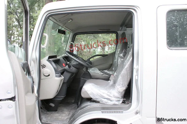 Zhengzhou Nissan Kapsuta 140 ch 4X2(6 roues) camion fourgon léger 3,1 m double cabine (empattement long) (3) | 86Trucks