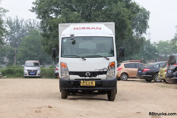 Zhengzhou Nissan Cabstar 130hp 4X2(6 wheels) 3.6m single-row van light truck Exterior