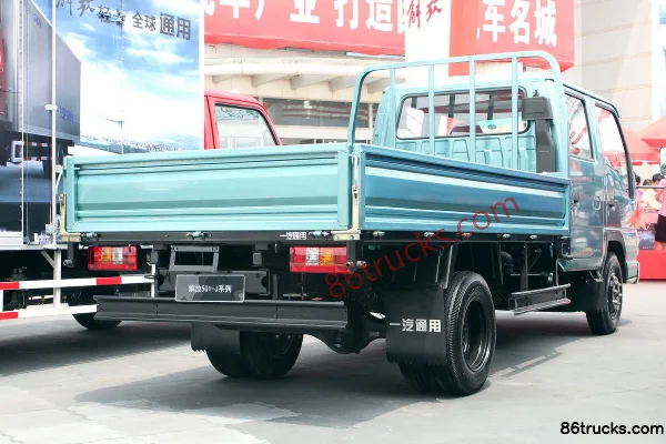 FAW Jiefang 501-J Series 103 hp 4X2(6 wheels) 3360 Wheelbase Double Cab Stake Light Truck Body (3) | 86Trucks