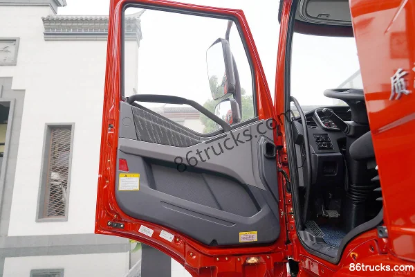 FAW Jiefang J6P camion lourd 370 ch 6X4(10 roues) tracteur routier pour matières dangereuses Cabine (2) | 86Trucks