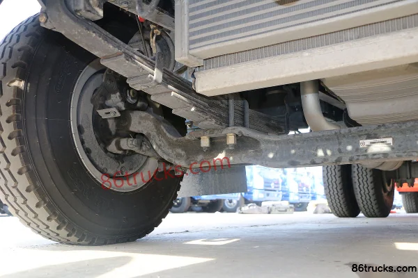 Feidi X6 série 165 ch 4X2(6 roues) 4,15 m cabine simple plateau léger Châssis (3) | 86Trucks