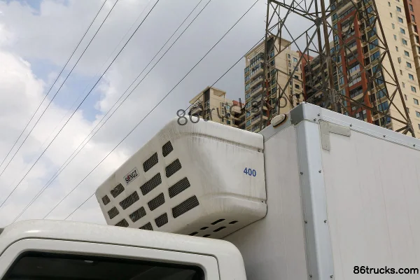 Dongfeng Tesun 4.5T 4.08m Electric Refrigerated Truck (EQ5045XLCTBEV) 93.4kWh 4X2(6 wheels) Body (1) | 86Trucks