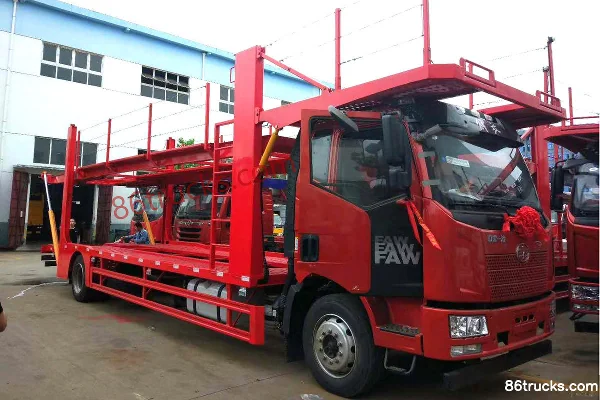 FAW Jiefang J6L 220 ch 4X2(6 roues) transporteur de véhicules à essieu central (marque Chengliwei) (boîte FAW 8 vitesses