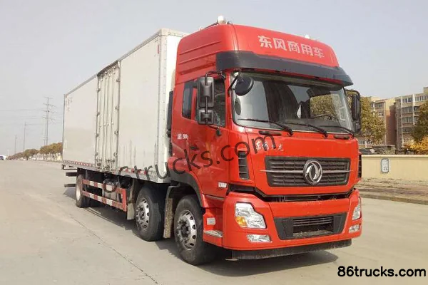 Dongfeng Commercial Vehicle Tianlong 245hp 6X2(8 wheels) 8.6m refrigerated truck Exterior