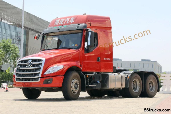 Dongfeng Liuqi Chenglong T5 Heavy Truck 430 hp 6X4(10 wheels) Long-Nose Tractor Truck (Lightweight 440 Rear Axle) Exterior (3) | 86Trucks