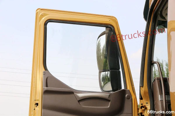 Dongfeng Liuqi Chenglong H7 poids lourd édition 2018 luxe 550ch 6X4(10 roues) tracteur routier Cabine (2) | 86Trucks