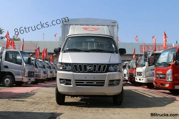 Kama K22 87 hp 4X2(6 wheels) 3.3m single-row stake micro truck Exterior (2) | 86Trucks