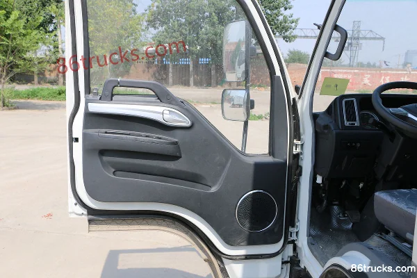 JAC Kangling 33 Wide Body 130hp 4X2(6 wheels) 4.18m Single Row Van Light Truck Cab (1) | 86Trucks