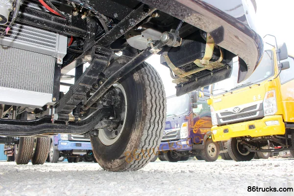 Sinotruk Haoman H3 156 ch 4X2(6 roues) camion léger fourgon à cabine simple 4,165 m Châssis (3) | 86Trucks