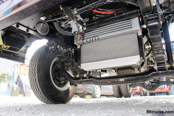 Sinotruk Haoman H3 156 ch 4X2(6 roues) camion léger fourgon à cabine simple 4,165 m Châssis (1) | 86Trucks
