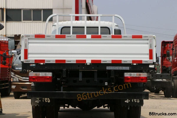 Dongfeng Kaipute K6-S 115hp 4X2(6 wheels) 3.27m double-row flatbed light truck (Yuchai) Body (1) | 86Trucks