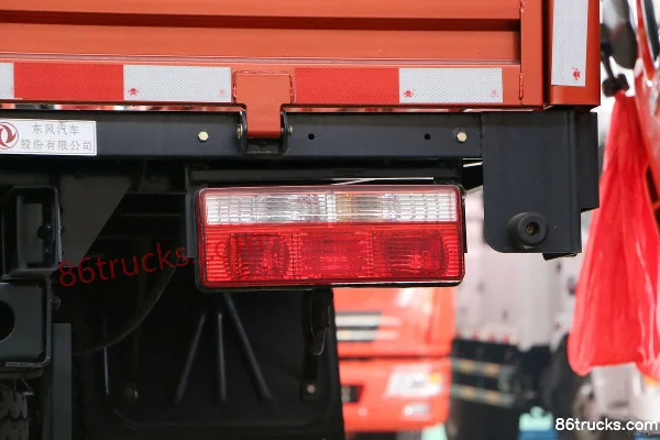 Dongfeng Kaipute K7 2018 Model 154 hp 4X2(6 wheels) 5.58m Single Row Flatbed Cargo Truck Body (3) | 86Trucks