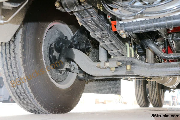 Dongfeng Duolika D6-L Fuel-Saving Edition 115 hp 4X2(6 wheels) 3.8m Crew Cab Flatbed Light Truck Chassis (1) | 86Trucks