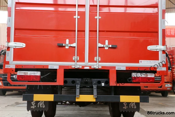 Dongfeng Duolika D6-L Fuel-Efficient Edition 115hp 4X2(6 wheels) 4.17m Single Row Stake Light Truck Body (2) | 86Trucks