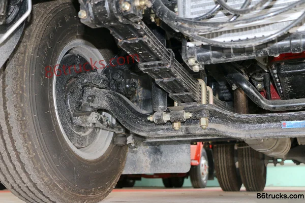 Dongfeng Duolika D6-M 115hp 4X2(6 wheels) 4.17m Single Row Van Light Truck Chassis (1) | 86Trucks